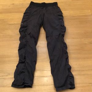 Lulu lemon dance pant! Size 6   Great condition!